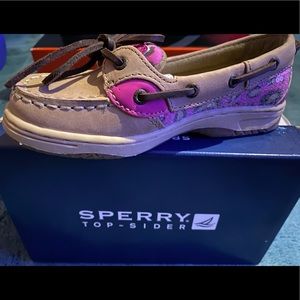 Angelfish girls 11.5 brand new in box !  So cute ! Metallic/oat